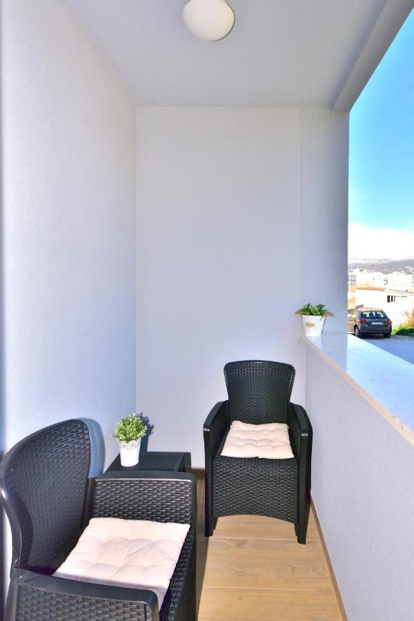 Apartment Maia Spalato Esterno foto